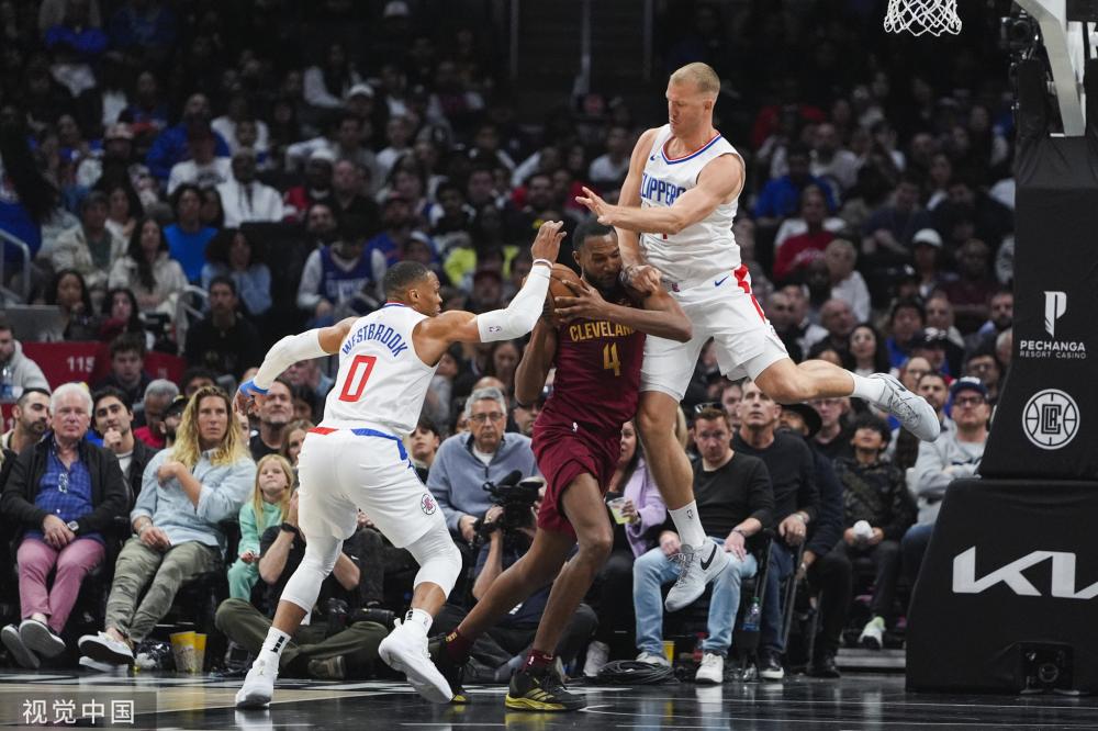 以孙颖莎 以孙颖莎