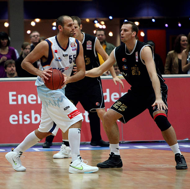 尼黑与萨内 尼黑与萨内